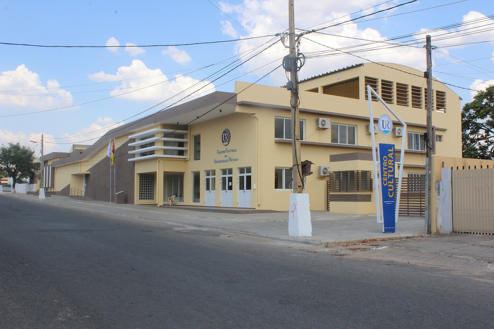 Centro Cultural da Universidade Rovuma — Nampula, Moçambique
